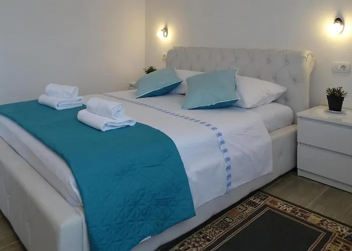 2 Bedroom Awesome In Zadar
